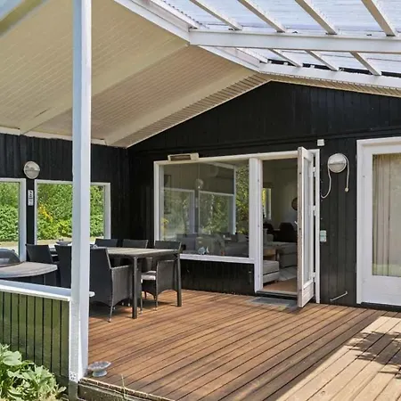 Exclusive Premium Vacation Retreat Rødby